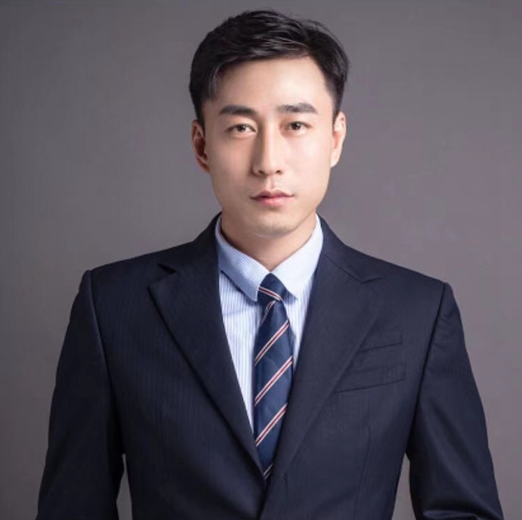 廉东晓 创始人 & 执行董事